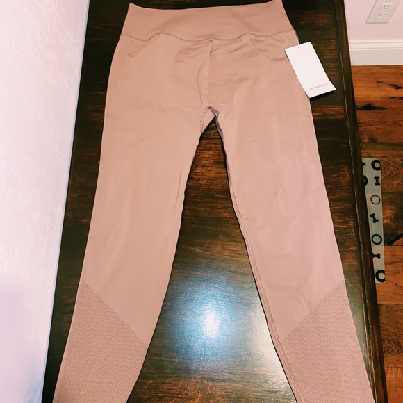 lululemon ebb to street tight brand new with tags - Picture 4 of 8